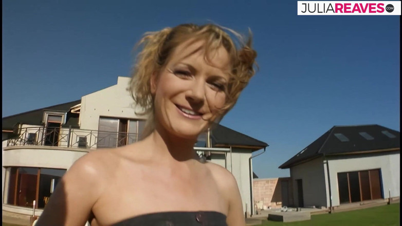Julia Reaves: Wild Sex Party on Ski Vacation