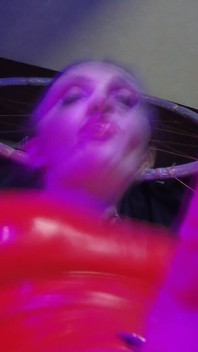 Czerwony gumowy dominatrix Eva lateks femdom BDSM solo strapon zabawki duży tyłek dojrzałe Fetysz gorący seksowny