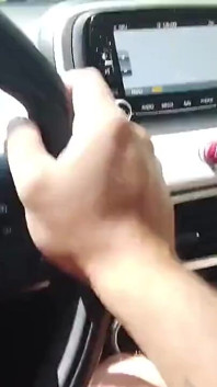 Cat Aluna autostopeuse seks buitenkant