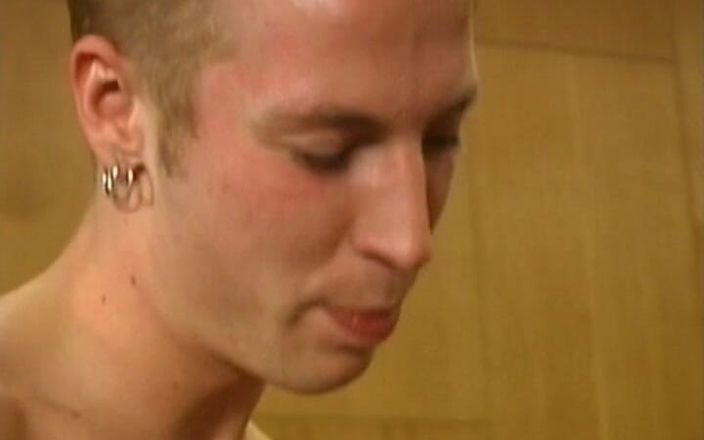 Gay 90's Vintage Porn: 남자의 격렬한 남자 그라인드 #4