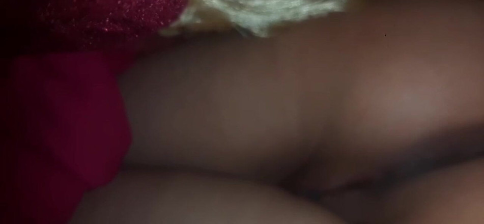 Sapnashah007: Moja żona pokazuje mi phussy i anal w nocy