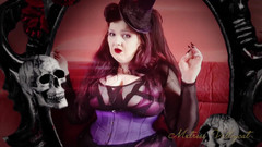 Mxtress Valleycat: Mirror Mirror