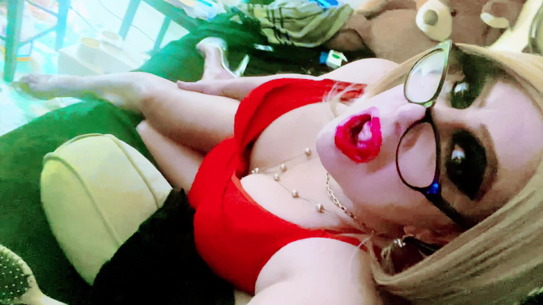 Krissy Sweets: Krissy Sweets Blondynka Na Wysokich Obcasach