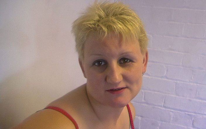 Real Sex Pass: Bà nội trợ cho con bú phun sữa vào con...