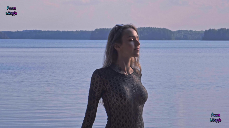 Anna Liisppb: Striptease on the Beach. Wet Body