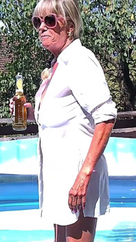 Dirtymilftina Fuck Me In The Pool