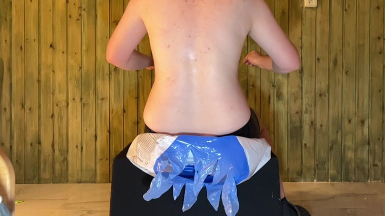 BeachBallsDuo: 10 dużych piłek plażowych zmiażdżonych pod naszymi 100kgs tyłkami!