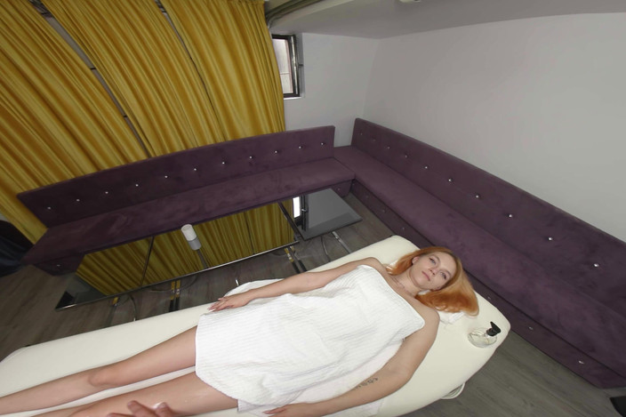 VRixxens: Massage as Usual