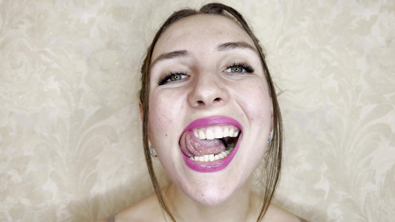 Hottie goddess: Doğal ağız durumu: boğaz görünümü