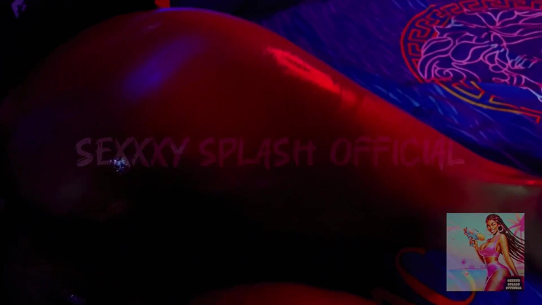 Sexxxy splash official: Jízda na tvrdém ptákovi jako cowgirl mě udělala a stříkala...