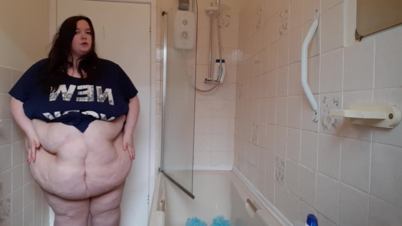 SSBBWLadyBrads: SSBBW ท้องและตัวโยกย้าย