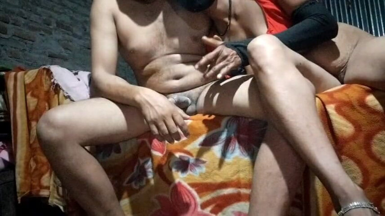KMM: Desi Shayari an Bhabhi über ihre nacht sex in ihr zu...