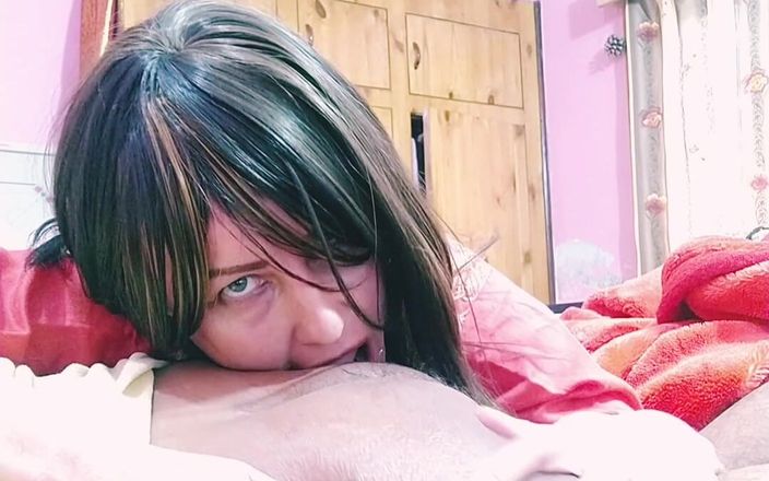 Bolly Karma: Super hottie vrouw probeert nieuwe ervaringen casting kontlikken, pijpbeurt, flah...