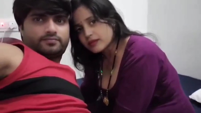Komalaman: Bhabhi's Sex with Hindi Audio