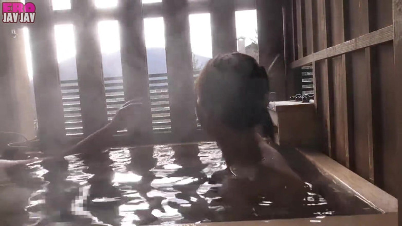Eros-JavJav: น้ําเงี่ยนไหลเยิ้มน้ําพุร้อนส่วนตัวของ Miyako A Steamy Escape - ฉาก.3