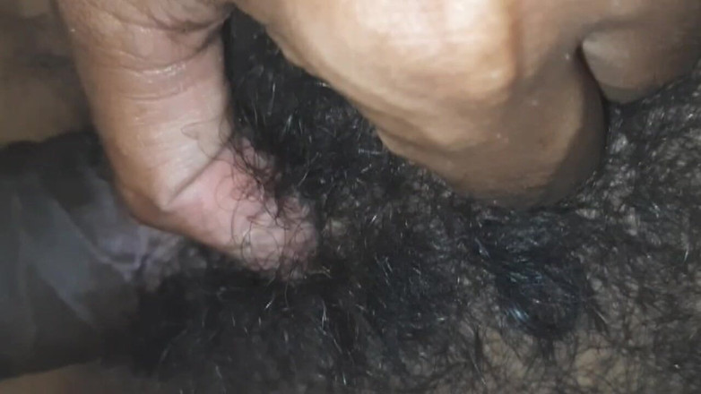 Tiottama: L'esenzione di Desi Bhabi è stata strappata