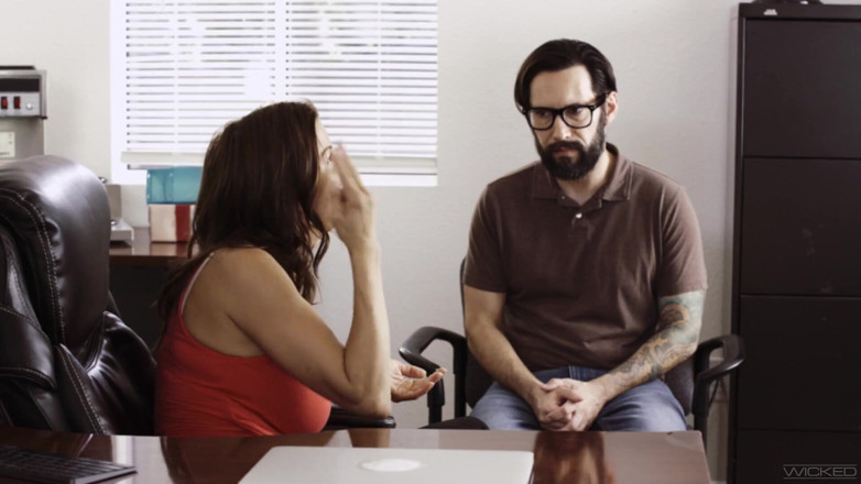 Wicked Pictures: Malvagio - Shy Coder finalmente scopa la miLF partner commerciale