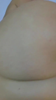 Vue de côté, éjaculation avec ambiance clito