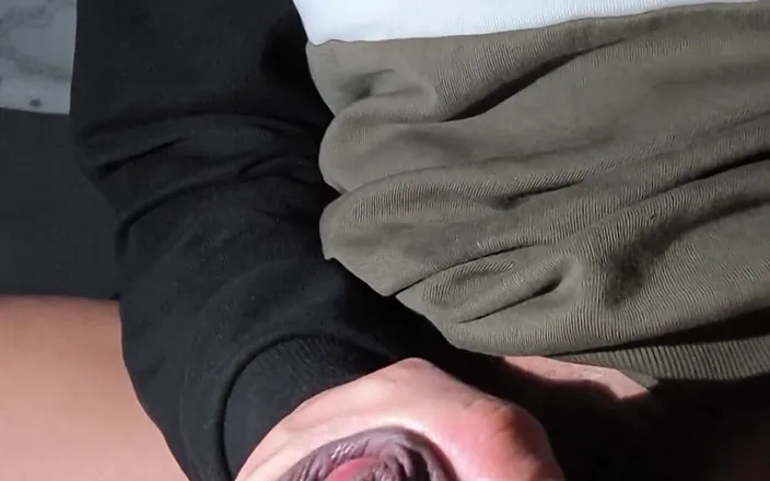 Costiro: Massive Ejaculation Handjob Gay Amateur