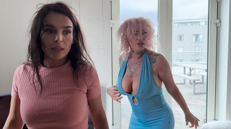 Latina Fetish: Latina &amp; Phoenix v: Fantazie svazování útočníka. Nalepené, Svázané, Škádlení a Hraní (4k)