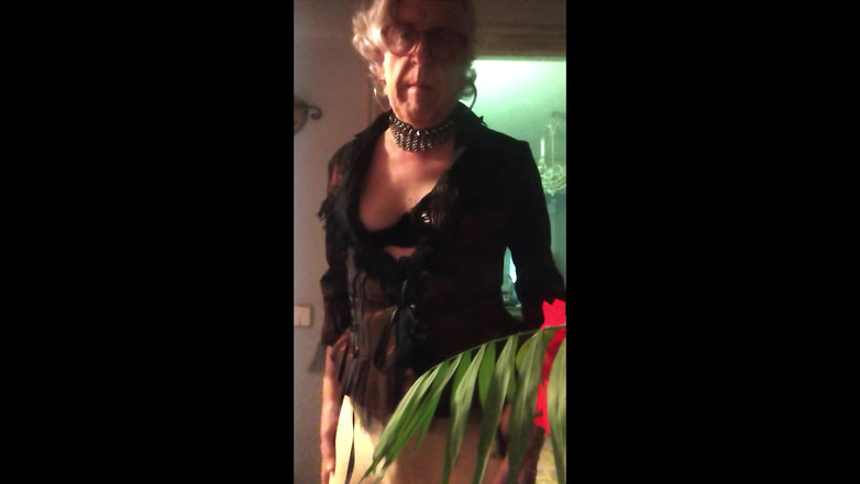 Carlatx: Spanish Whore in the Dim Light