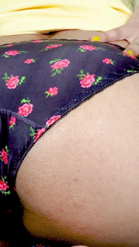 Braunes indisches teenie-mädchen WICHs-video in voller länge von masturbieren bis zum orgasmus