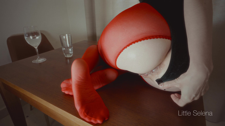 little_selena: 애널 피스팅