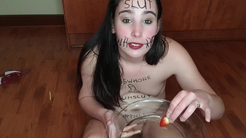 domslutfucker: Puttana che dice piscio che dice porcate mangia piscio coperto...
