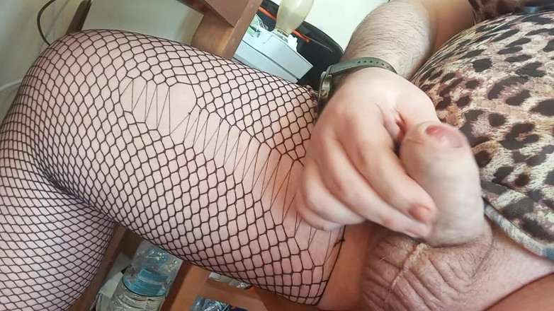 Greek cross lovers: daha önce hiç böyle bir yarağım olmamıştı, her zamankinden daha kadınsı...