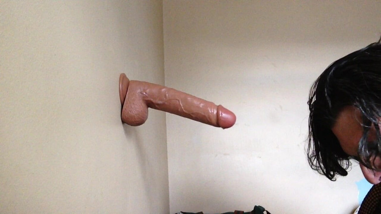 Trisha Trash: Trisha trash si cewek nakal dengan baju cross yang nggak...