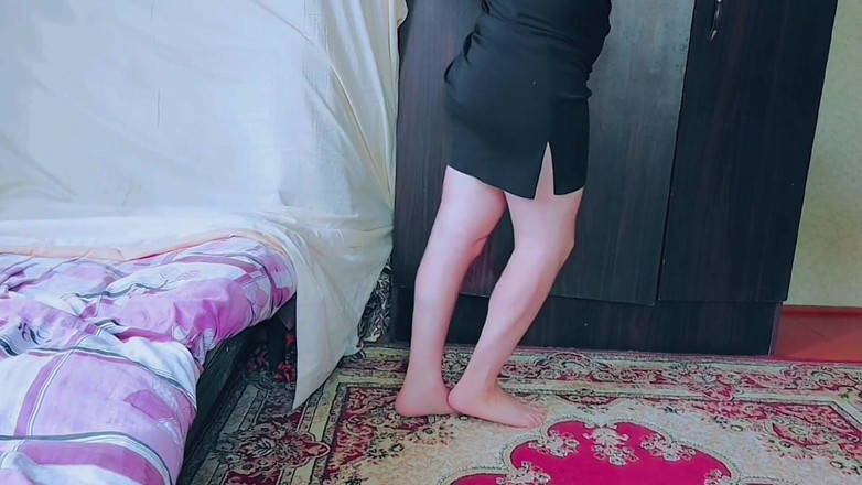 Kitty_Cross: मोहक क्रॉसड्रेसर आपके दिल को इतनी तेजी से हरा रहा है