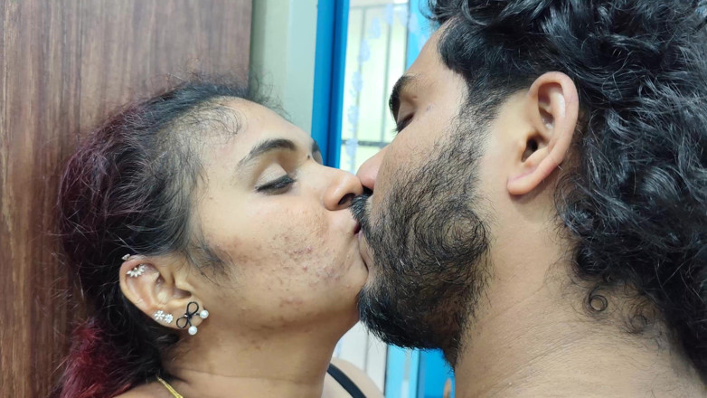 Vaigavarun45: Navel Suck with Lip Lock in Innner Wears Only