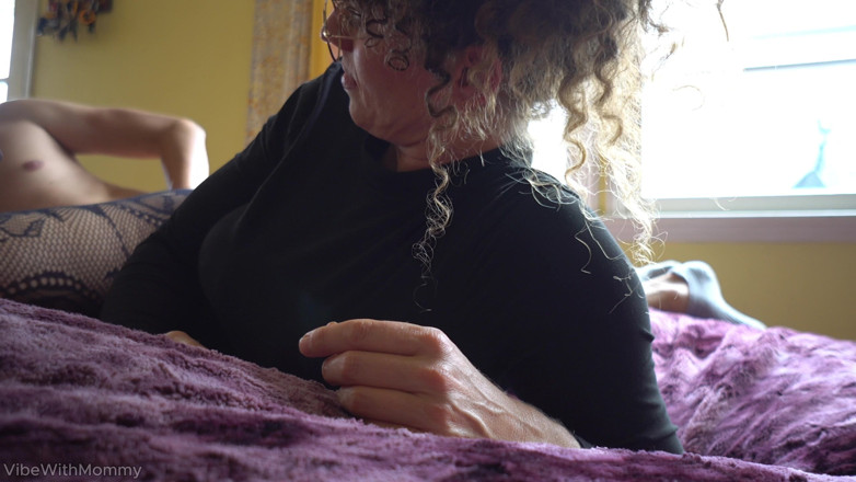 VibeWithMommy: Nejhlučnější díry ve hře