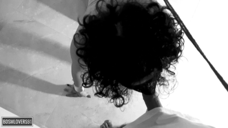 Bdsmlovers91: Oh Entot! Aku mergokin pelacur di rumahku!