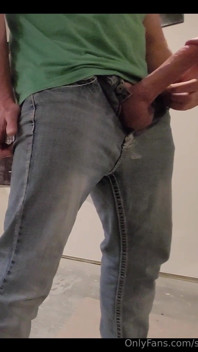 A Quick Big Cock Big Cumshot Surprise for You Today