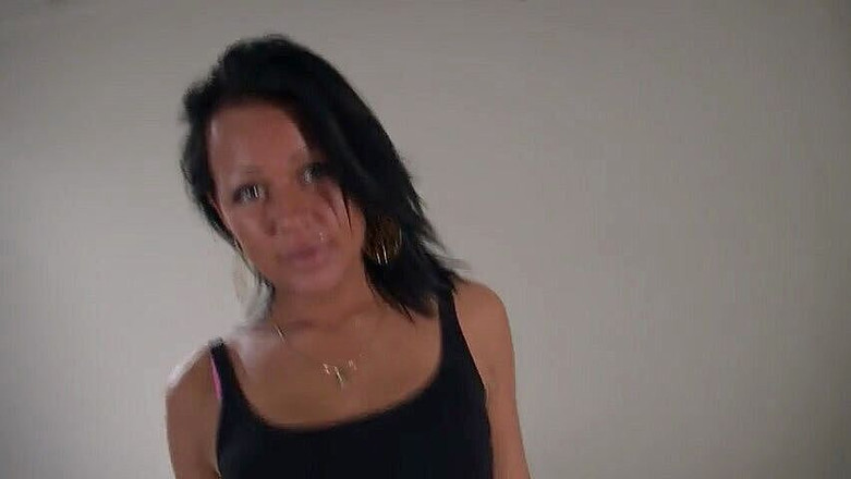 Toy Sluts: Красуні-брюнетки мастурбують соло в добірку відео