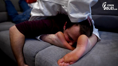 Czech Soles - foot fetish content: Fetish kaki dan penguasaan Karate
