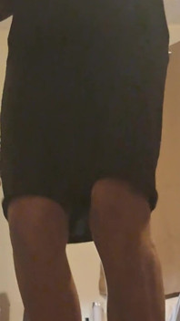 Sexy crossdresser se nastavuje