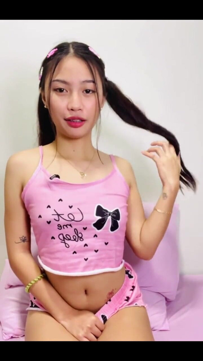 Cherrryblisss: Lil đĩ.