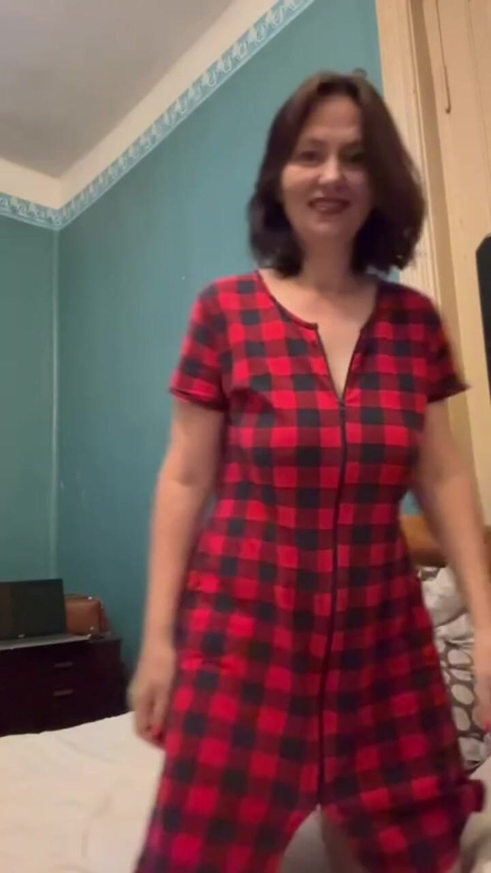 ANGELA_LADY: 8 월의 가장 흥미롭고 매운 순간