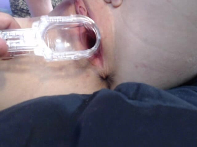 Brooke Dillinger: V12 चूत फैलाना वीक्षक चरमसुख