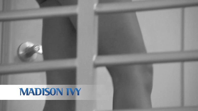 Cruel Media TV: Interne untersuchung, madison Ivy + Toni Ribas, zierliche muschi-fick-creampie