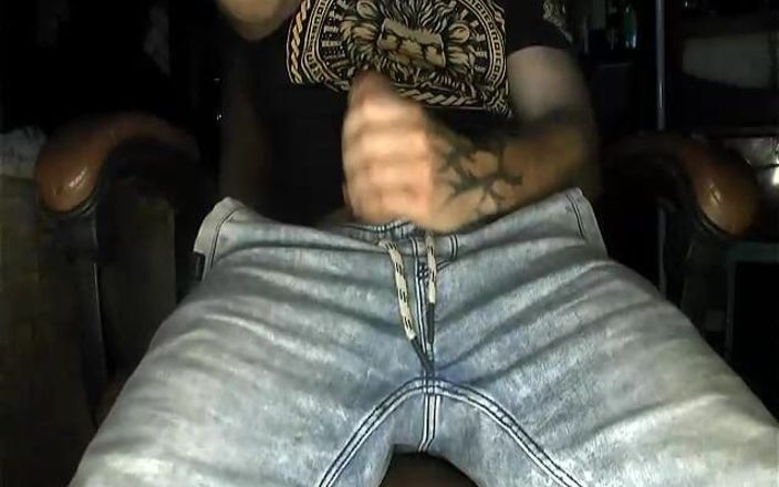 Fap shot: Jerking off at Home
