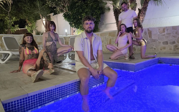 Emojizz: After Dark Anal Pool Orgy