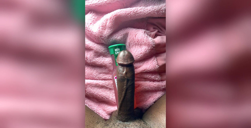 AJ180: Aj180은 단순히 정액에서 그녀의 Veiny Black Dick을 비교 - 추종자는 단순히 레모네이드에 내 자지 크기를 비교해 달라고 간청