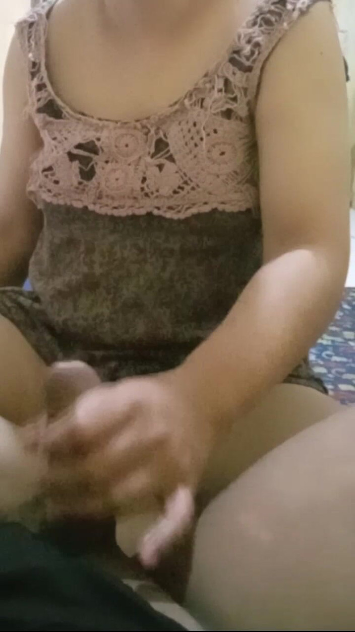 Angelina Pop: Ho fatto una sega al mio padrone