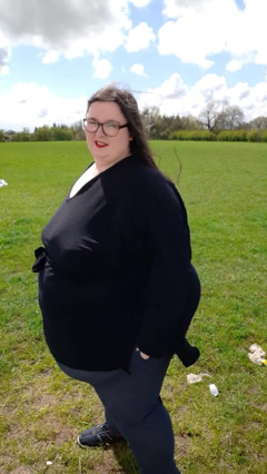 SSBBWLadyBrads: Dans la nature