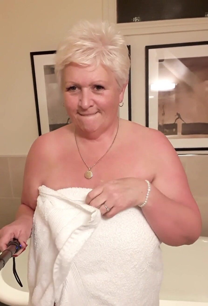 Uk Joolz: 毛巾挑逗