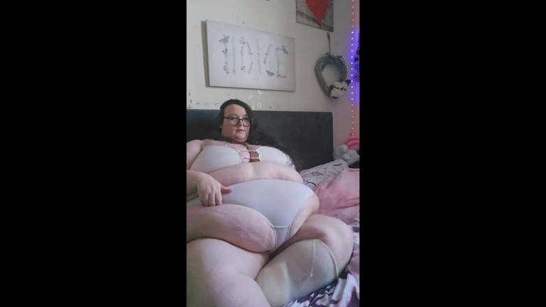 SSBBWLadyBrads: Bonusové video SSBBW BTS