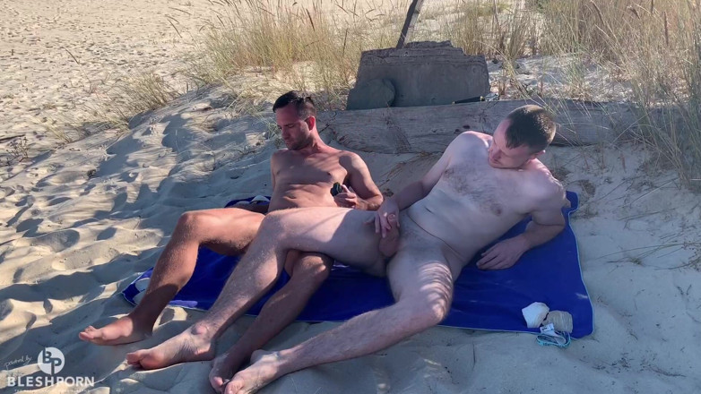 bleshporn: Prawdziwy seks na świeżym powietrzu